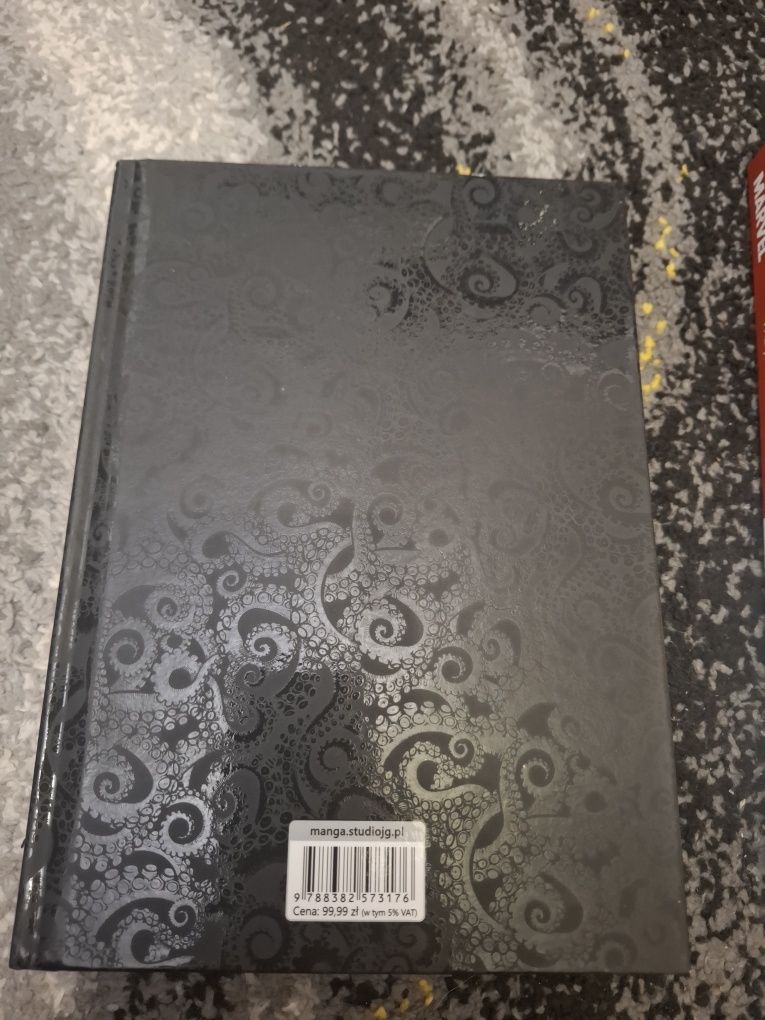 H.p Lovecraft manga cień spoza czasu Gou Tanabe
