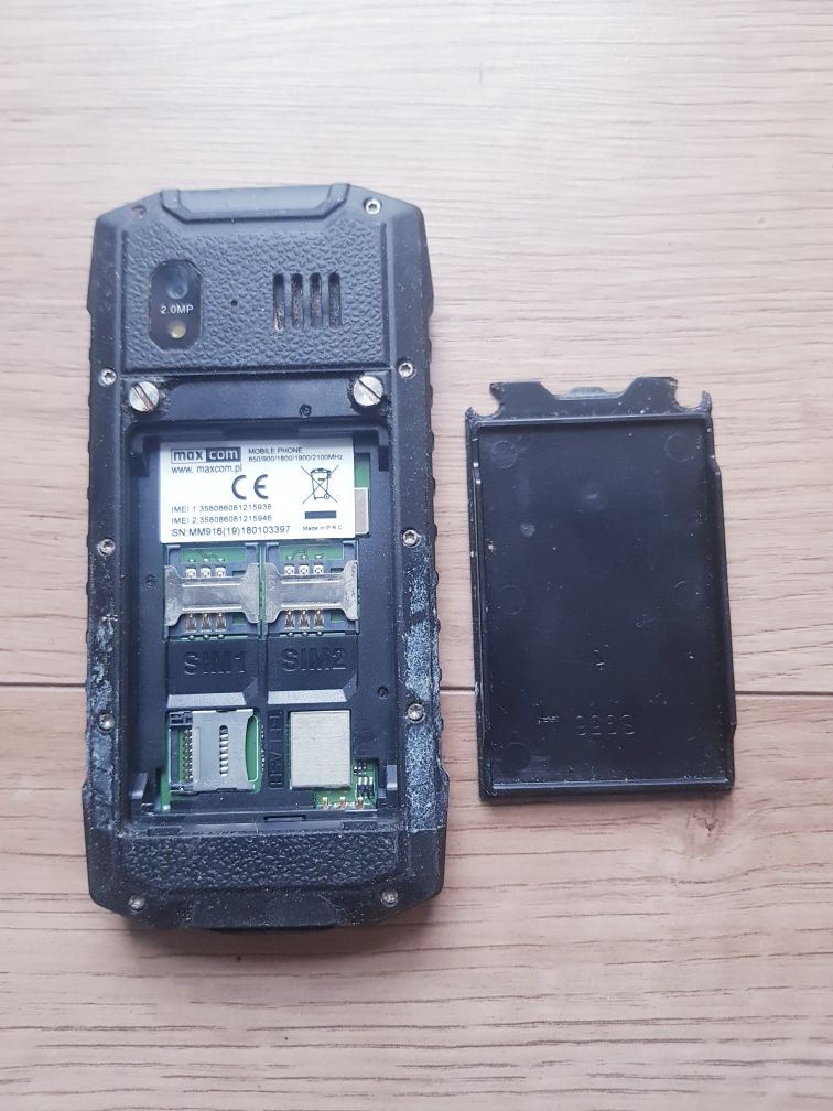 Sprzedam telefon max com MM916