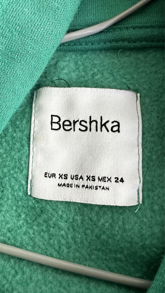 Худі Bershka