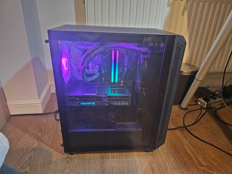 Komputer Gamingowy /i5 /12GB GPU/ 32 GB RAM/ 1 + 2 TB Pamięci /850W