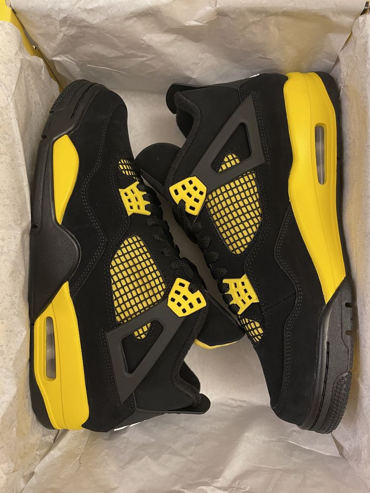 Кроссовки Jordan 4 Retro Yellow Thunder Оригинал