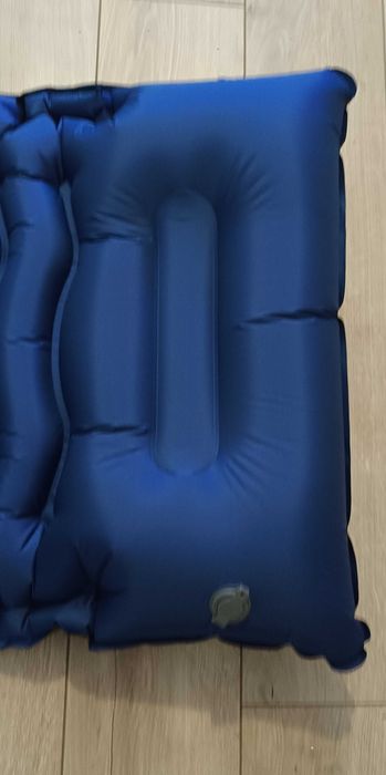 каремат з вбудованим насосом надувний матрац одномісний похідний