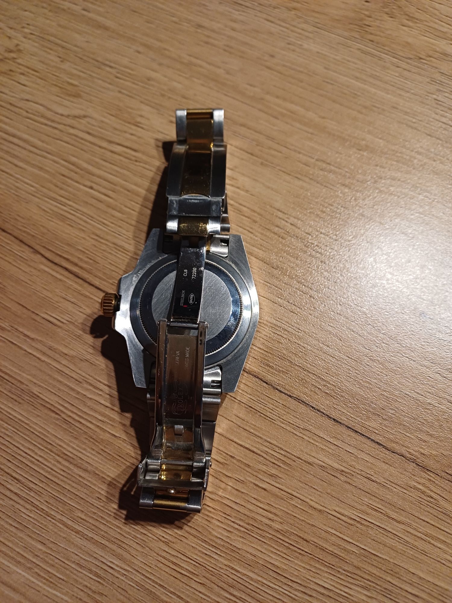 Zegarek rolex w stanie bardzo dobrym