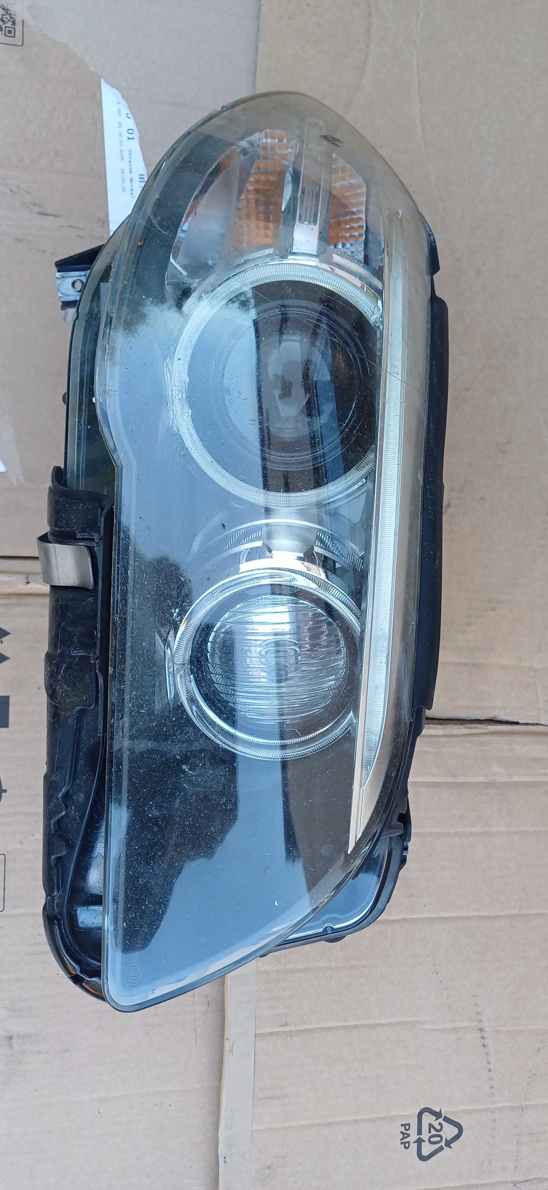 Reflektor lampa przód prawa bmw 5 f10 f11 lift  bi-xenon cała idealna