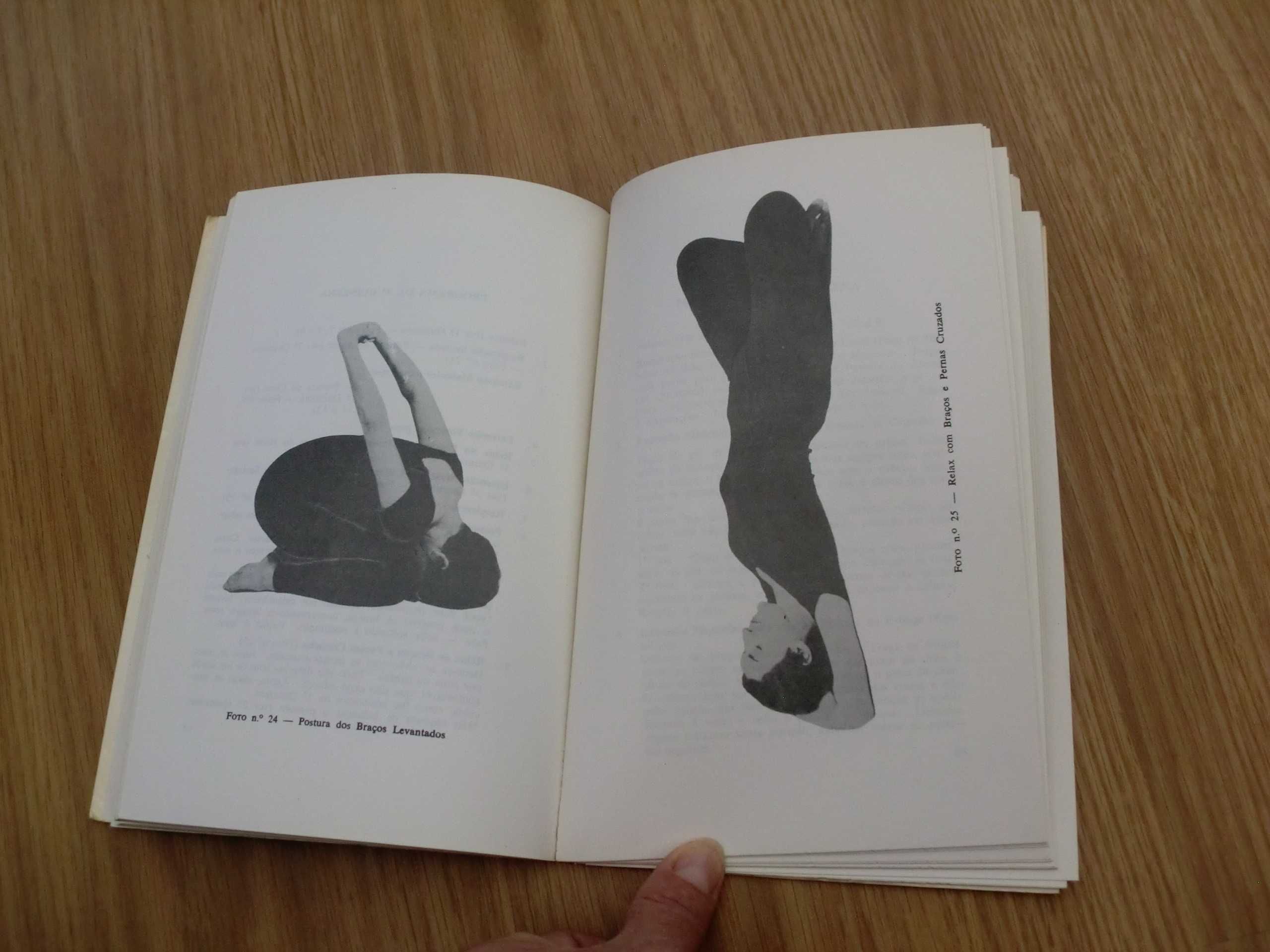 Ginástica Yoga para principiantes de Pierre R. Weber
