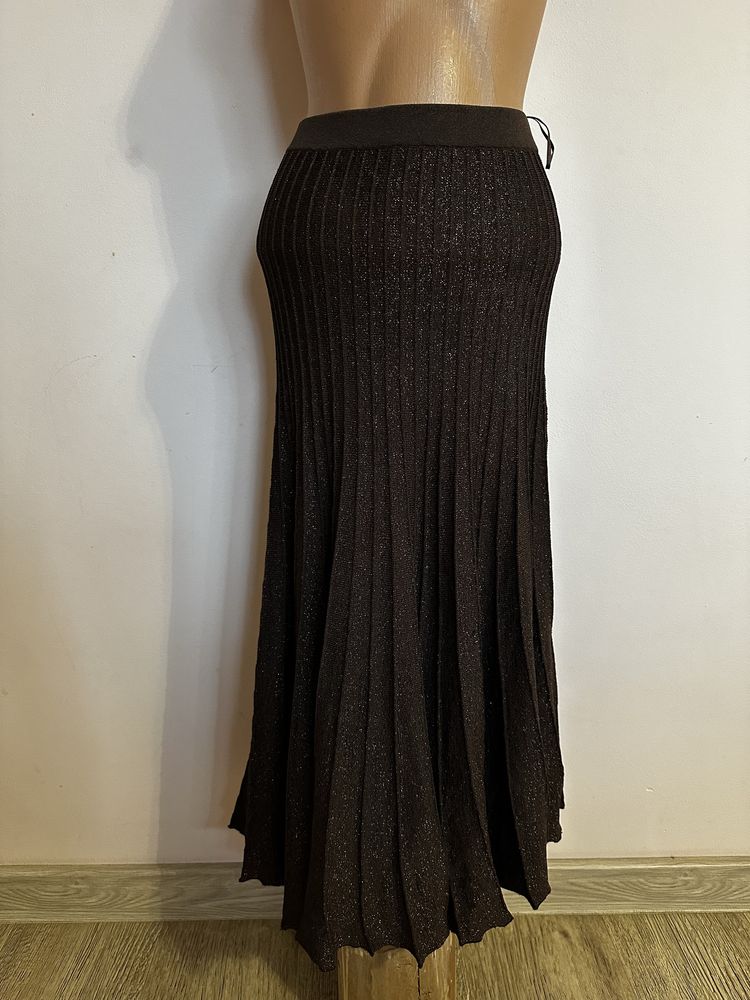 Spodnica firmy zara