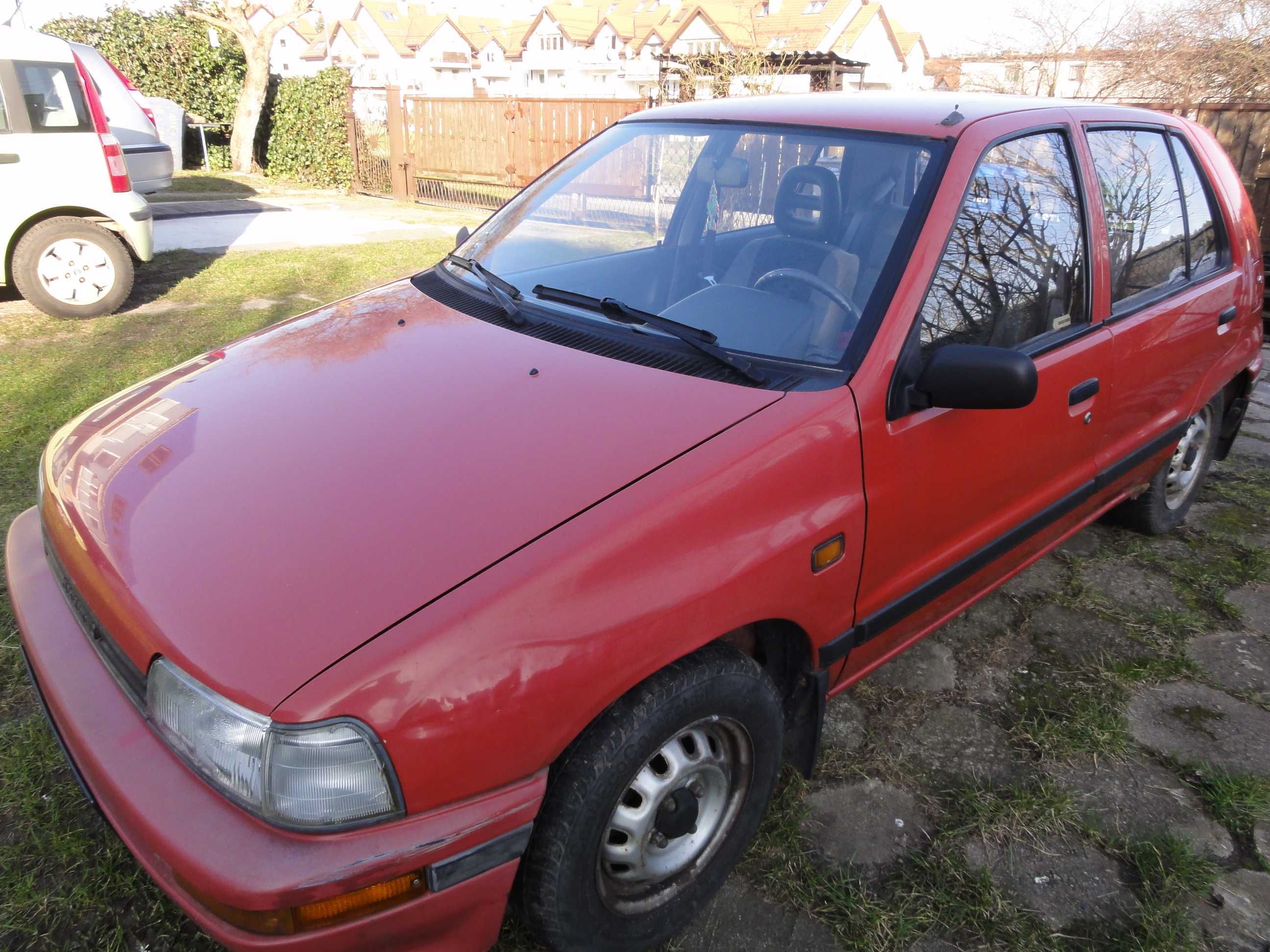 Daihatsu Charade 1992 r. 1.0 benzyna G100 54 KM