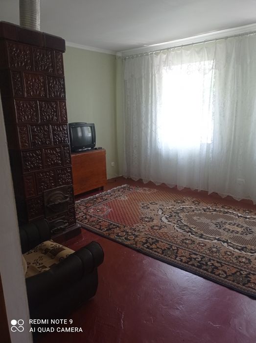 Продам будинок та 40 соток землі по ціні секції в гуртожитку