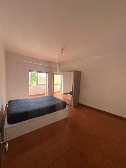 Quarto Casal para Arendar