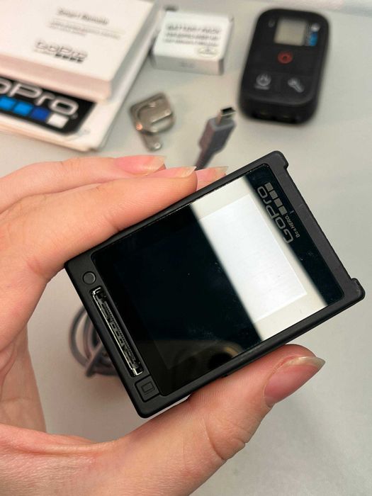 Екшн-камера GoPro Hero 4 зі змінним акумулятором