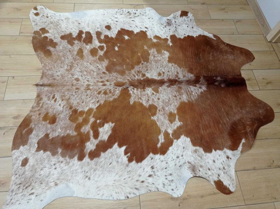 Dywan SKÓRA BYDLĘCA brązowo-biała Krowa skóra naturalna UNIKAT