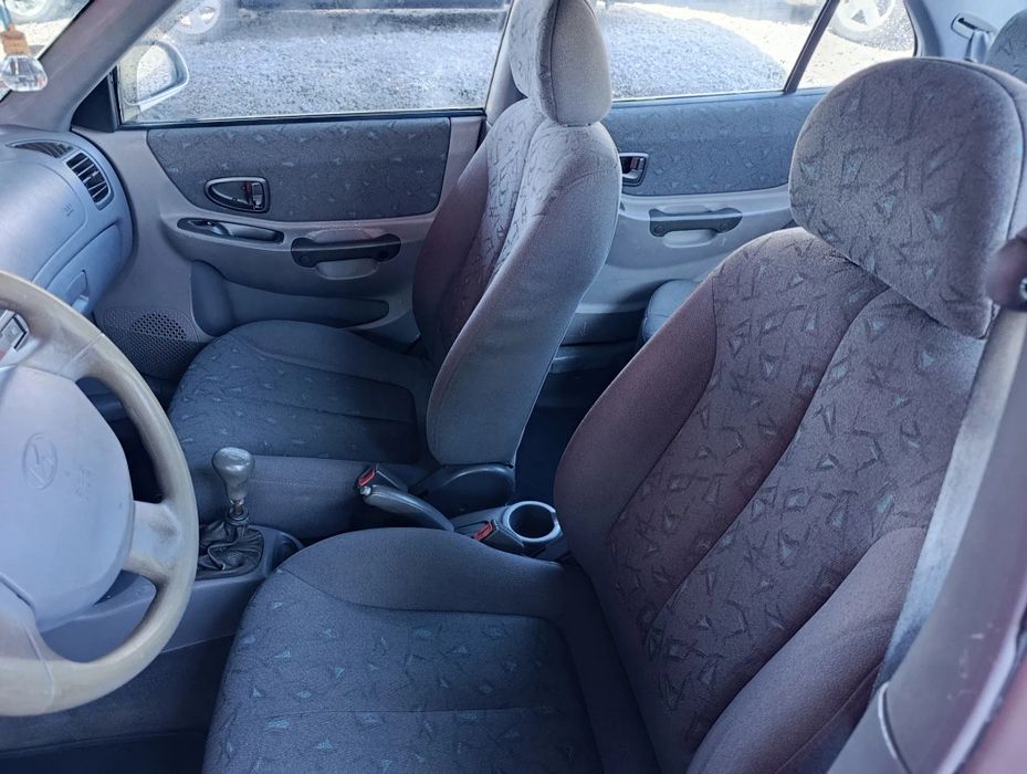 Hyundai accent 1.3 2001