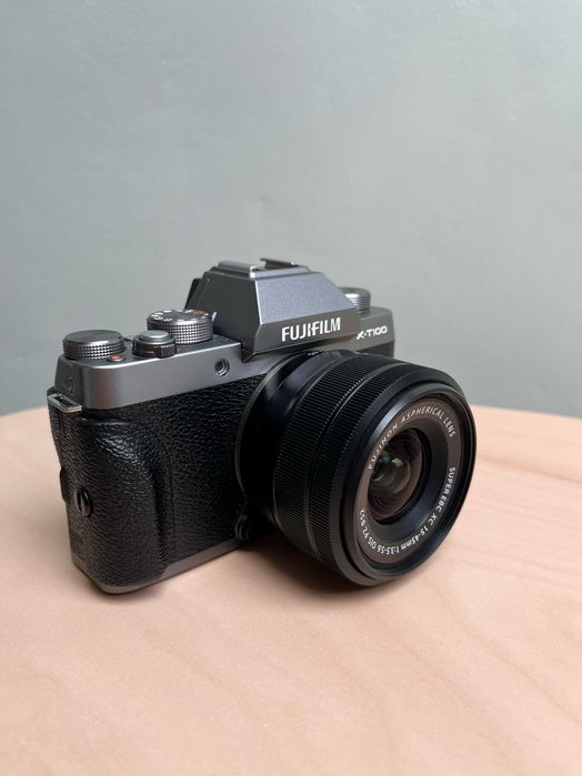 Fujifilm X-T100 + Obiektyw XC 15–45mm + Akcesoria