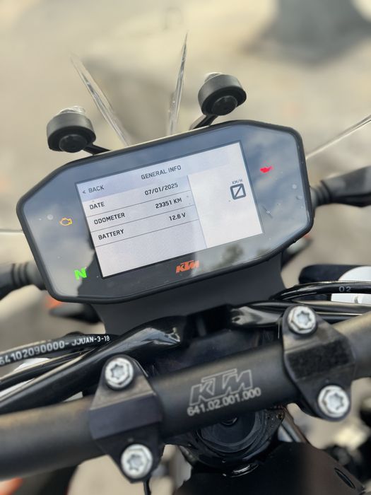 Мотоцикл KTM 790 Duke