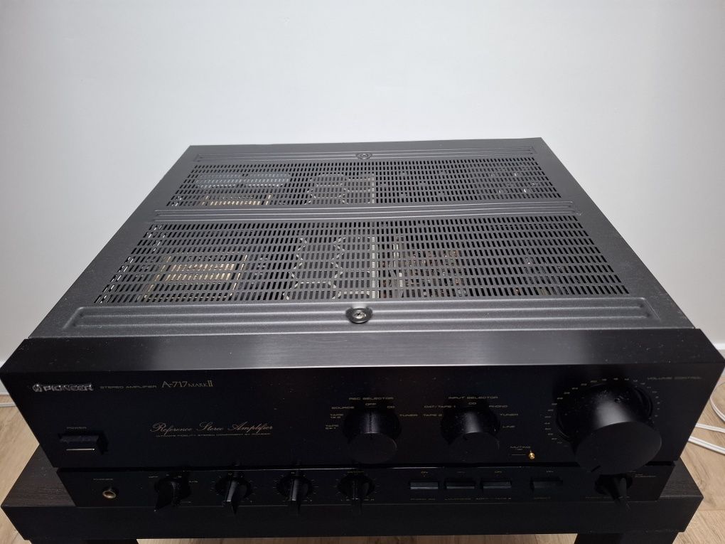 Wzmacniacz Pioneer A 717 Mark II