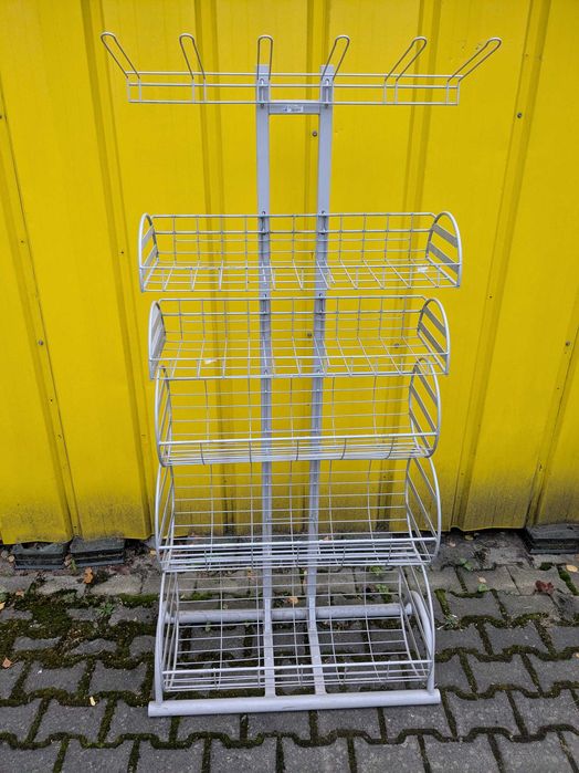 Regał metalowy sklepowy