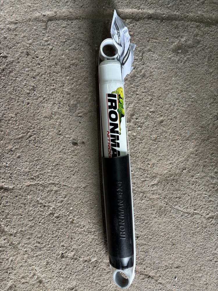 Ironman 4x4 shock absorders toyota hilux