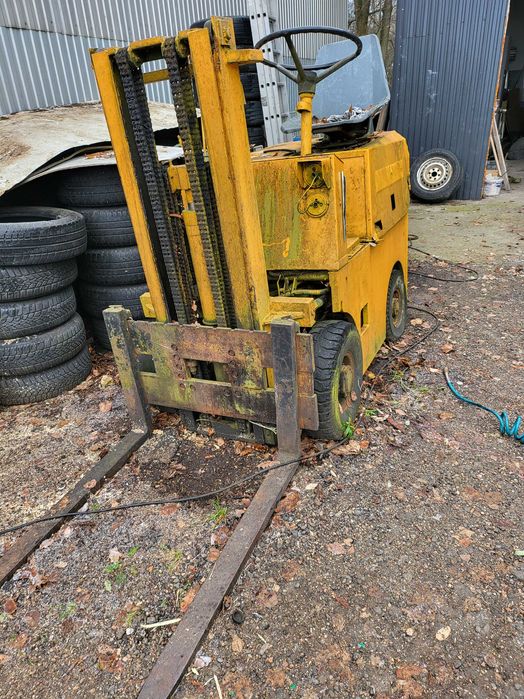 wózek widłowy rak widlak