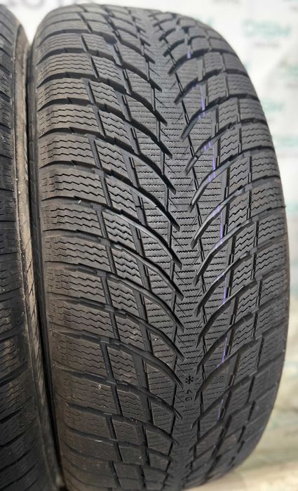 Скад шин б/в. 215/55 R17 Nokian WR Snowproof P