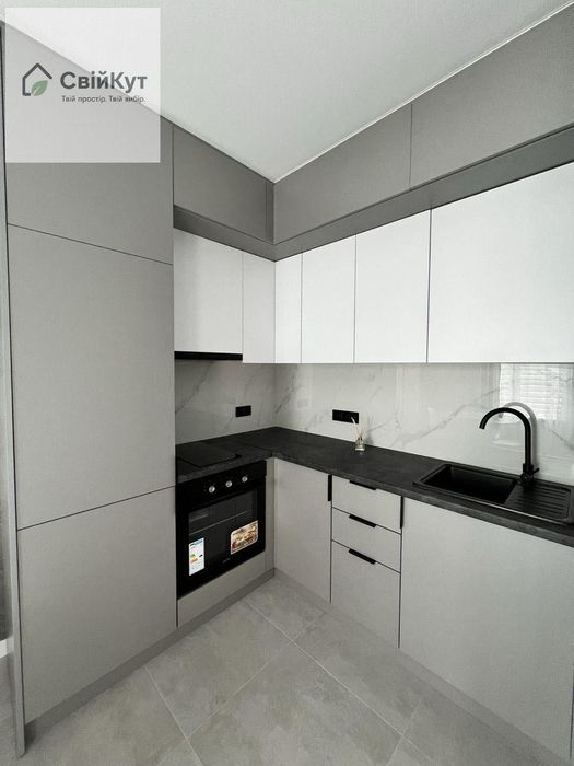 Продаж  Таунхауса з ремонтом та меблями  у Білогородці!