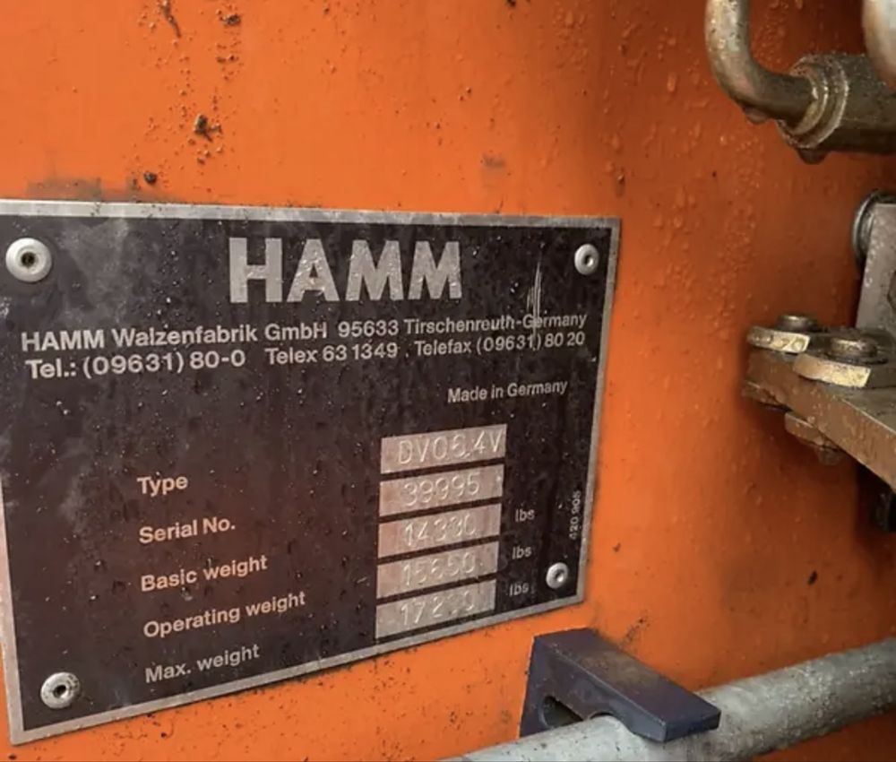 Продаю дорожній вібраційний каток Hamm DV6