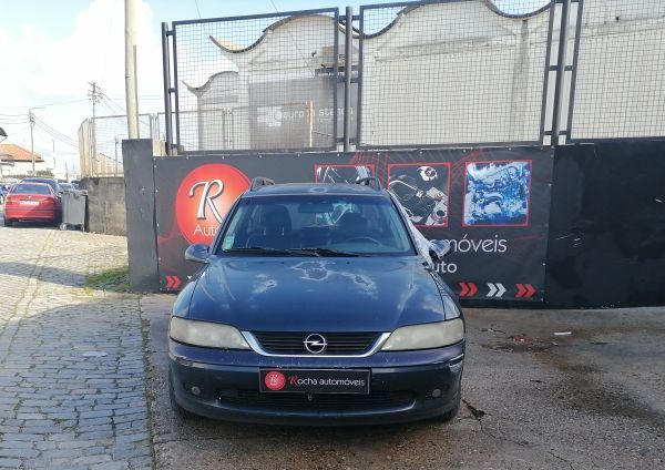 Para Peças Opel Vectra B Combi (J96)