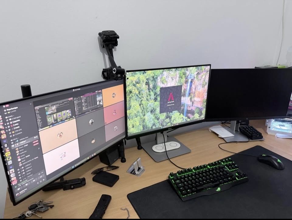 Monitores  de pc 24”