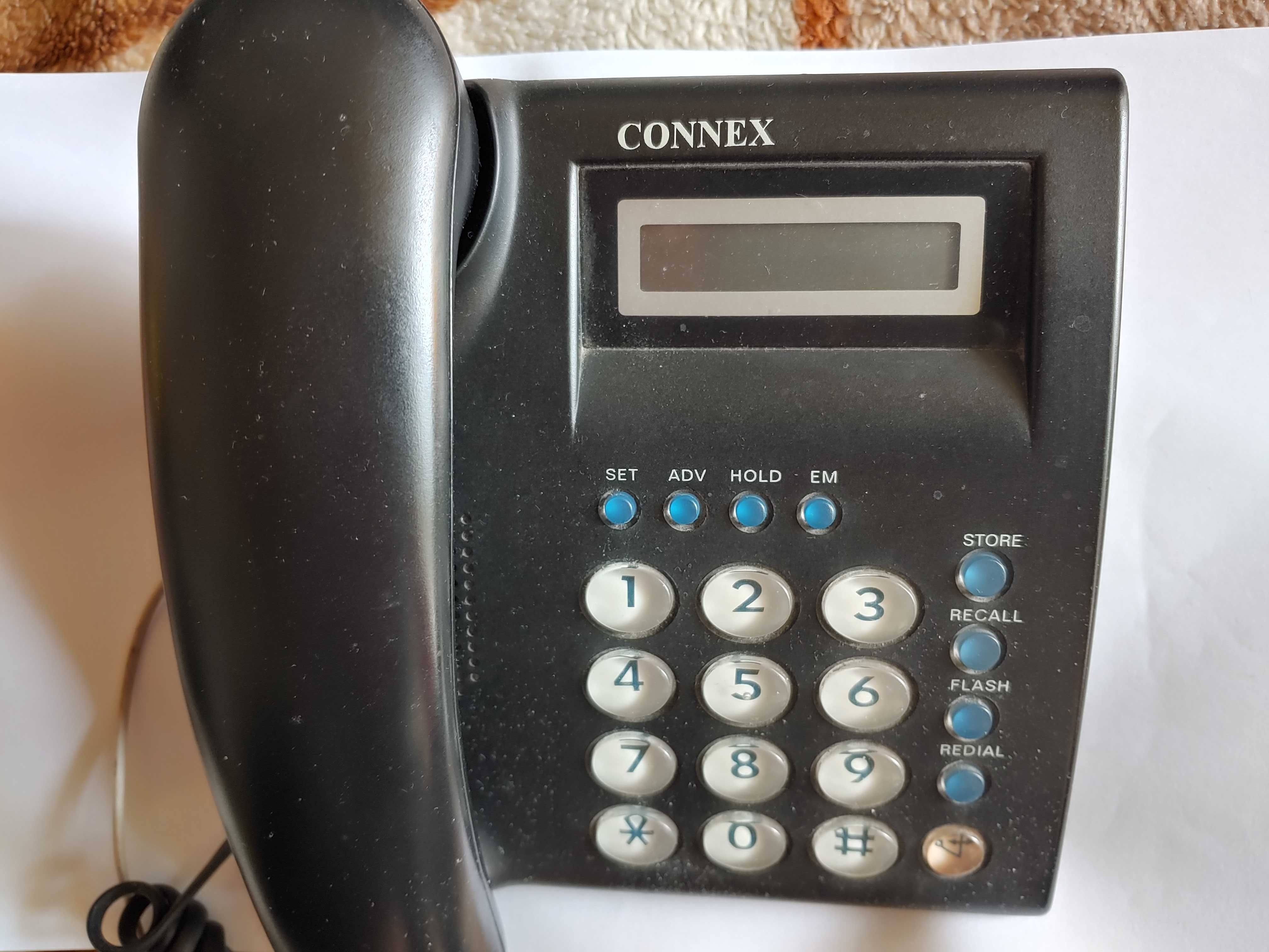 Telefon stacjonarny głośnomówiący  Connex