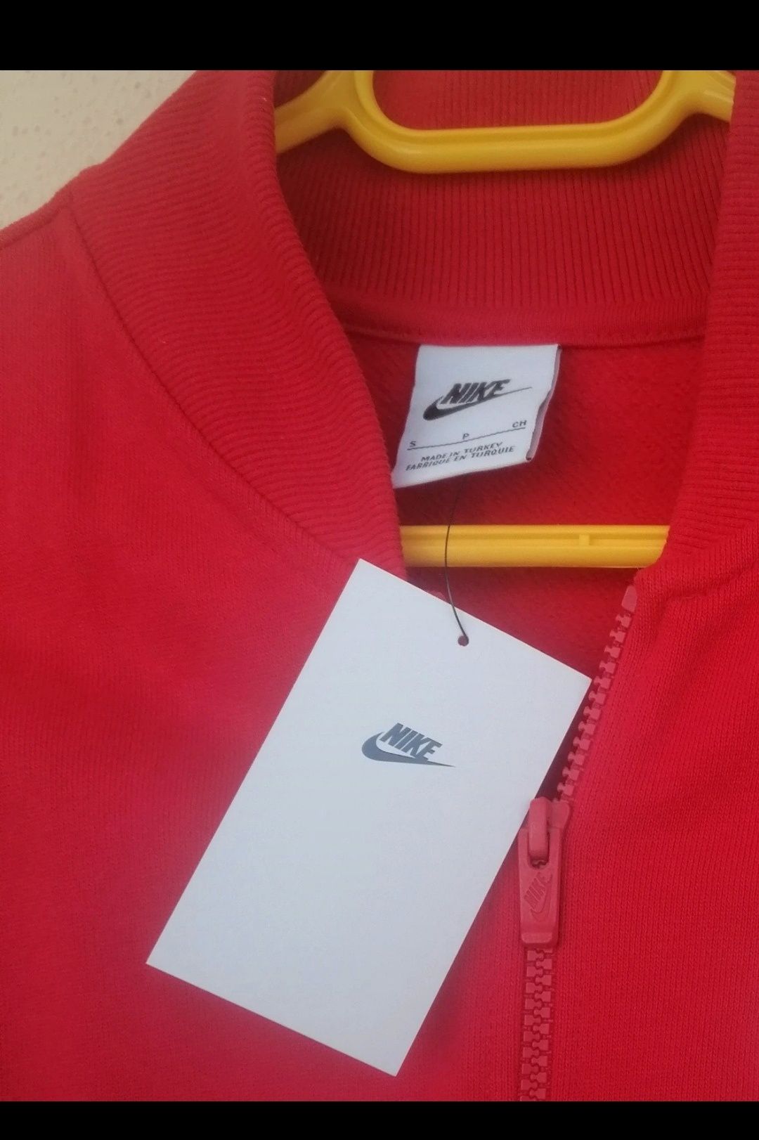Casaco da Nike vermelho