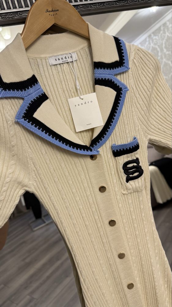 Трикотажное платье Sandro