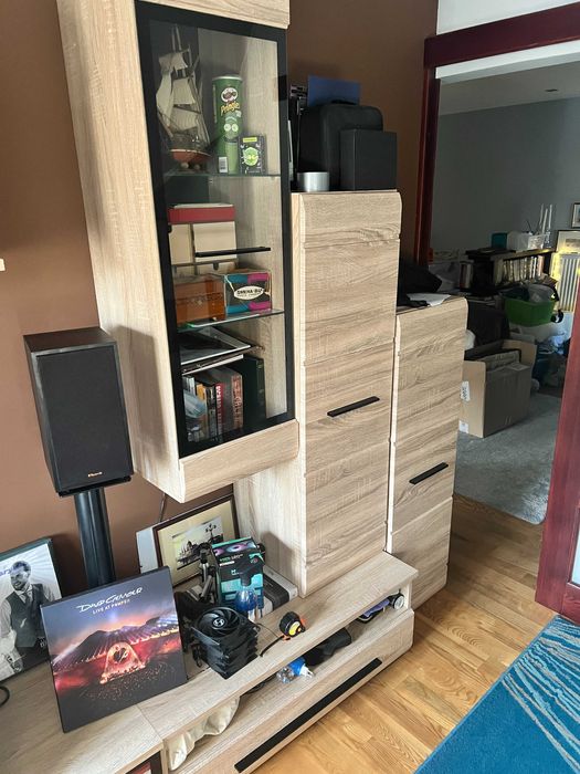 BRW – meblościanka dąb sonoma z LED (witryny + RTV + szafki)