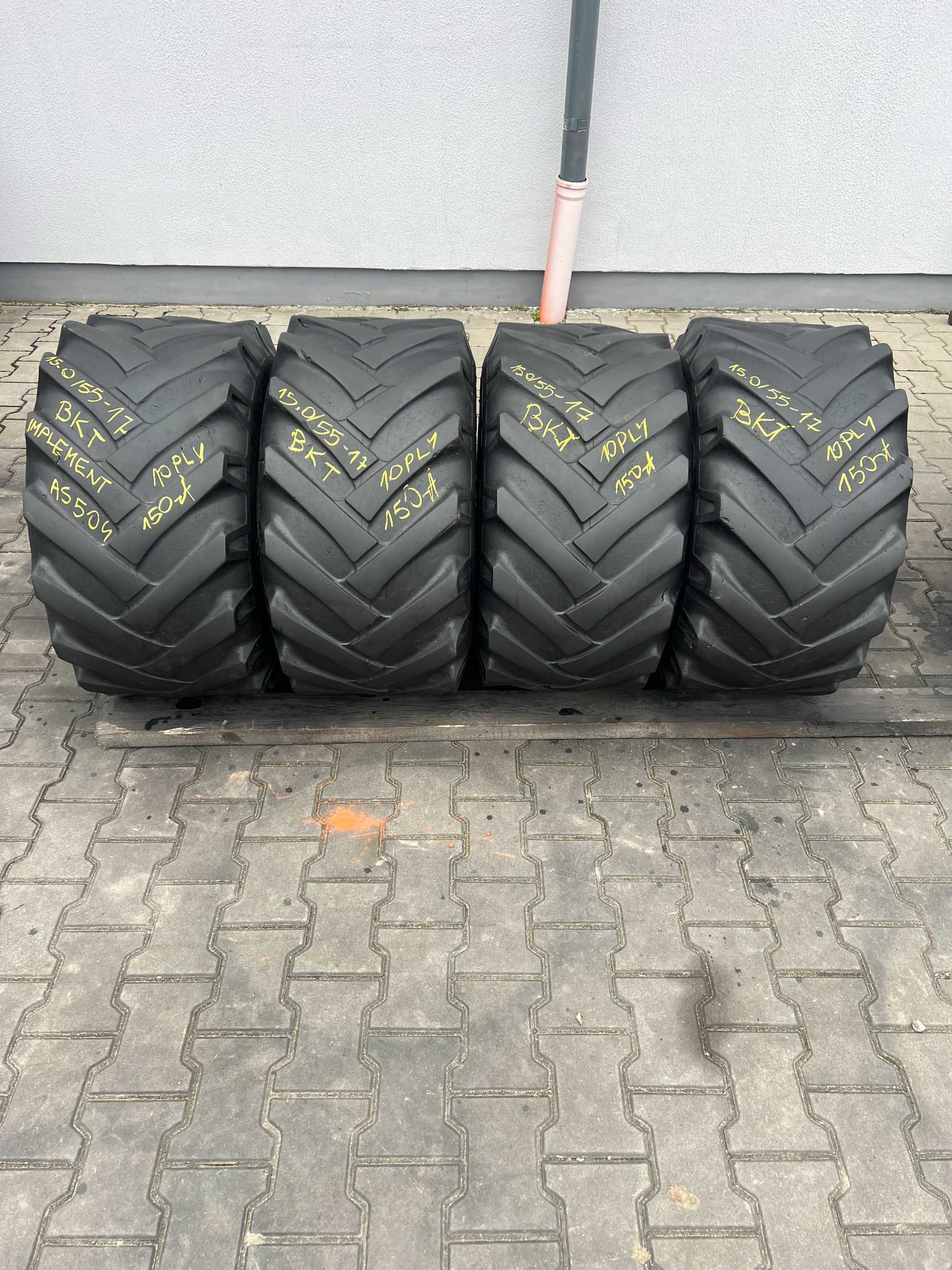 BKT IMPLEMENT AS504 15.0/55-17