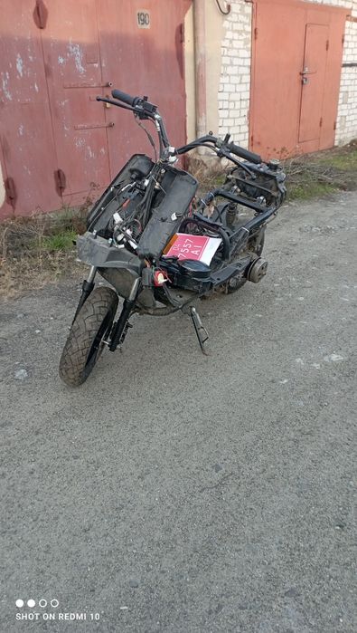 Скутер Sparks 125 куб.