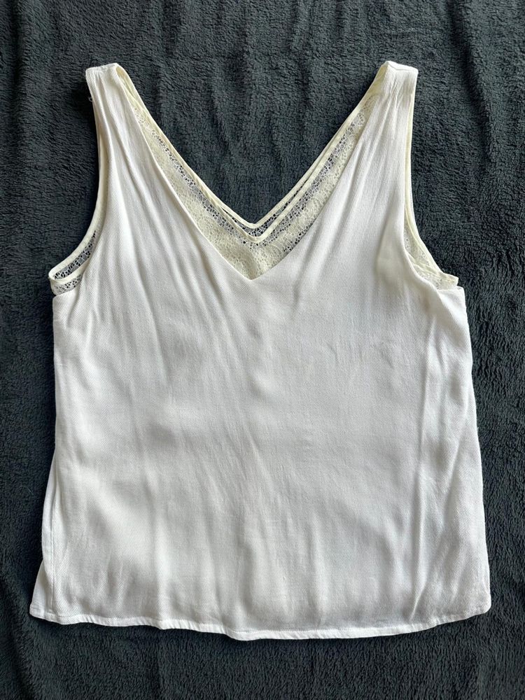 Biały top Massimo Dutti