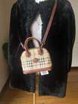 Carteira burberry