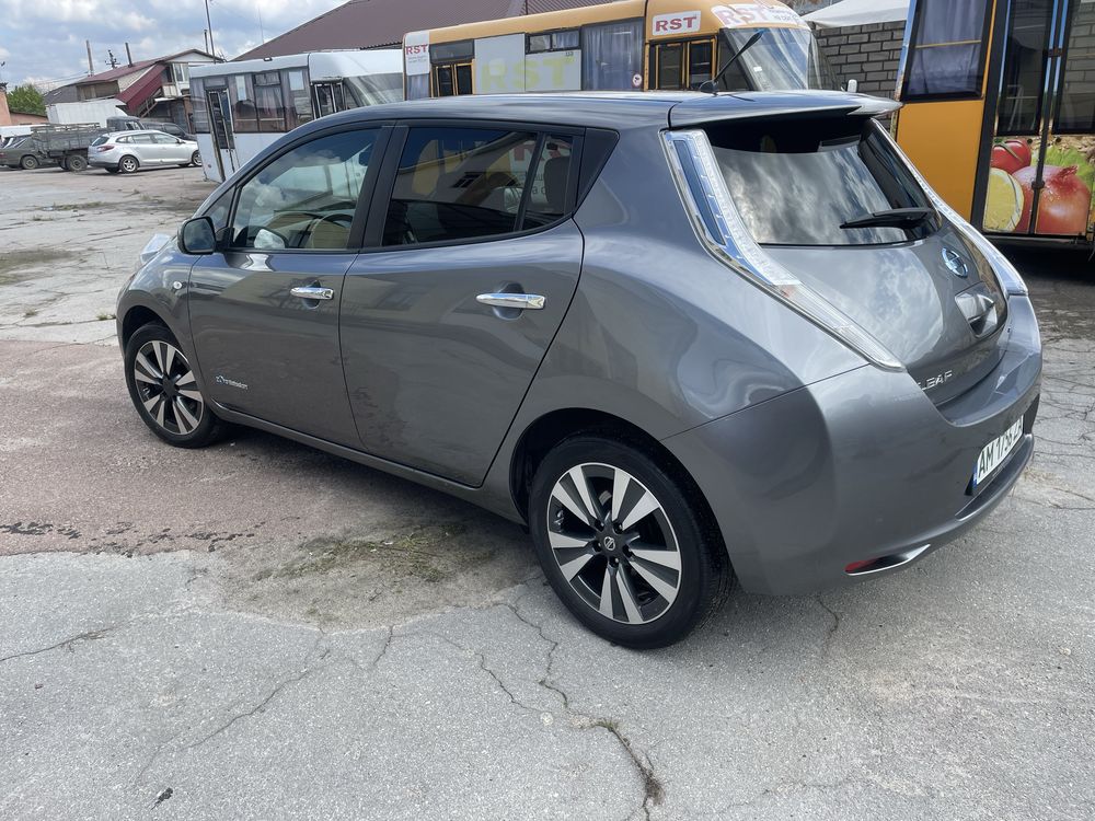 Nissan Leaf Tekna