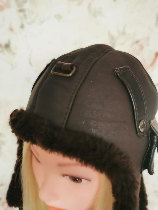 Skórzana czapka bojówka brązowa