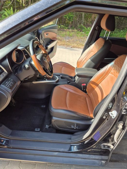 SsangYong/KGM Tivoli Najbogatsze wyposażenie ze sprzedawanych w Polsce.Wersja BLACK EDITION