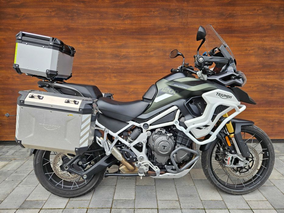 Wypożyczalnia motocykli wynajem m.in. BMW GS 1250 ADV i wiele innych