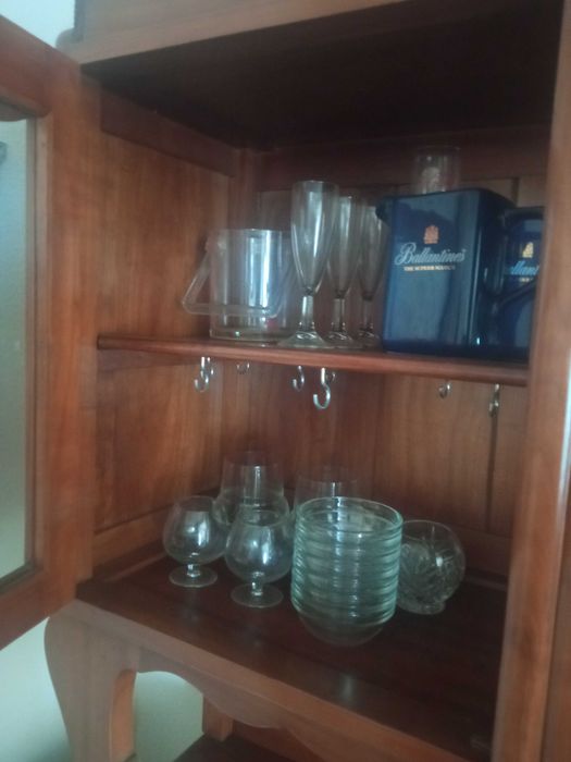 Louceiro em cerejeira maciça, Restaurado