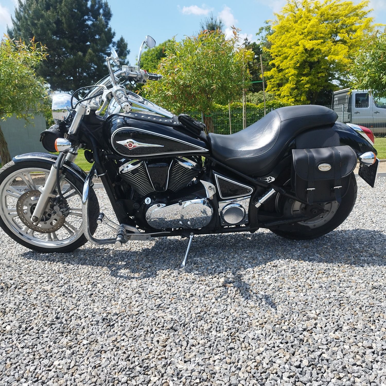 Kawasaki Vulcan VN 900 custom