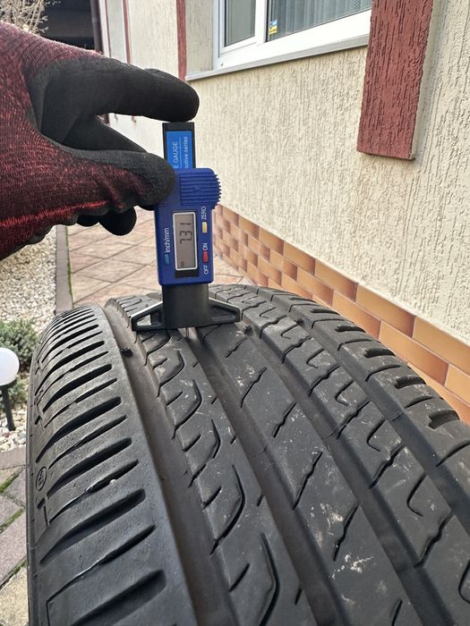 Резіна  BARUM  205/55/16