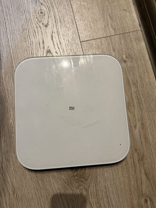 Умные напольные весы Xiaomi
