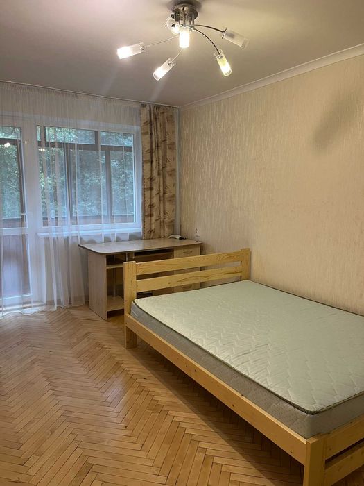 Оренда квартири 1 кімнатної. Залізничний район. Вулиця Петлюри