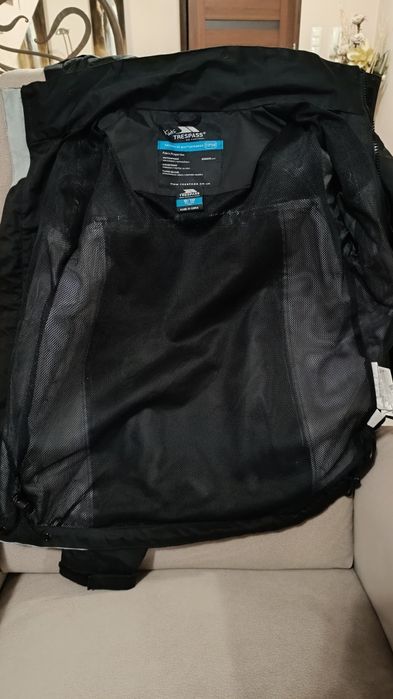 Super kurtka wiatrówka lub od deszczu z kapturem na 9-10 lat,134-140cm