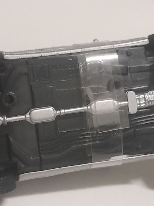 Mercedes-benz clk320 coupé escala 1:43