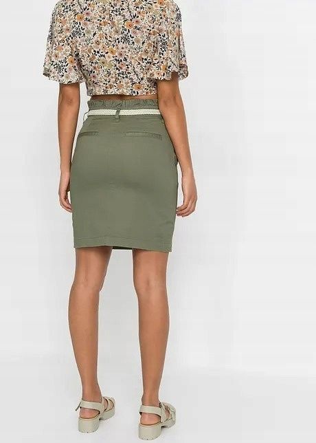 B.P.C spódniczka khaki z falbaneczką w pasie r.36