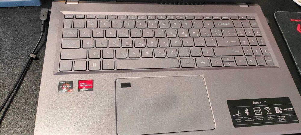Acer Aspire 5 15 r7530U 8+ годин автономна робота