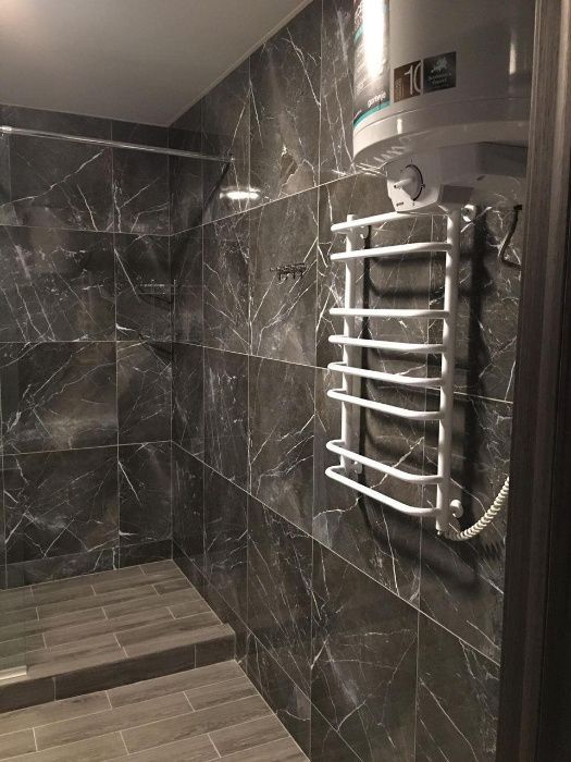 Продається житлове приміщення вул. Гайова 3