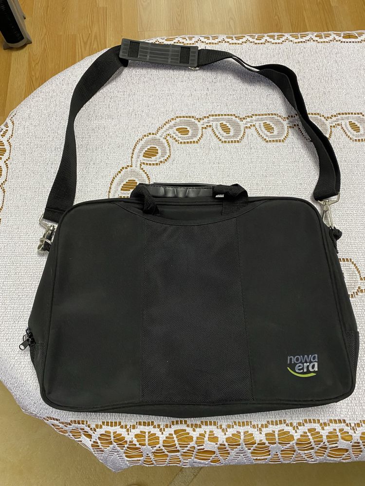 Torba na laptopa